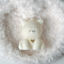 Load image into Gallery viewer, keyring kitty candle
