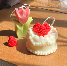 Load image into Gallery viewer, cream cake candle
