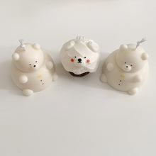 Load image into Gallery viewer, chubby bear candle
