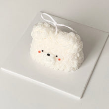 Load image into Gallery viewer, creamy bear candle
