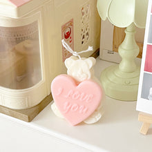 Load image into Gallery viewer, ILY bear candle
