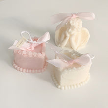 Load image into Gallery viewer, heart cream cake candle
